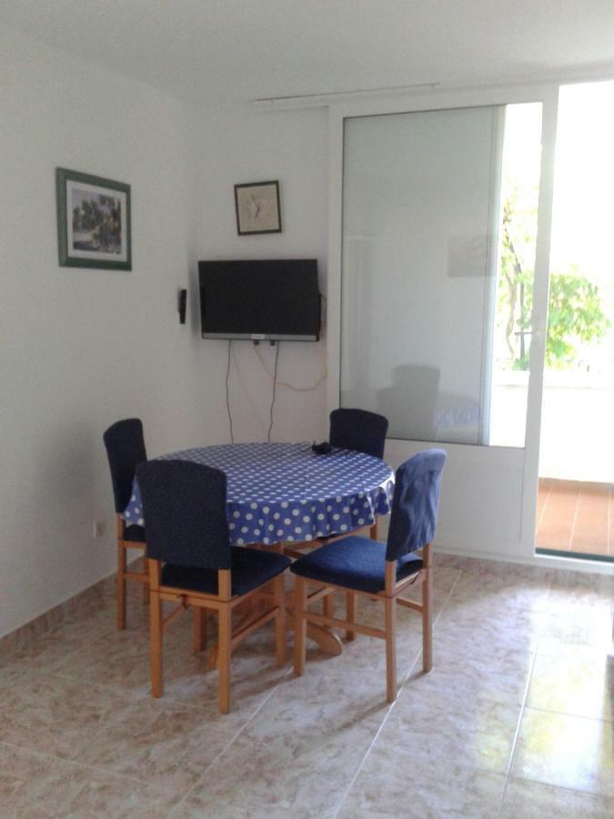 Apartment Milka Petrčane Exterior foto